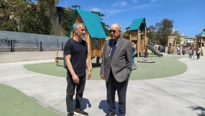 Έτοιμες δύο ακόμα σύγχρονες παιδικές χαρές στο κέντρο του Ηρακλείου 