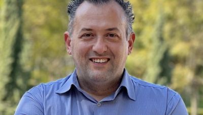 Εγκαινιάζεται το εκλογικό κέντρο του Χρήστου Στρατάκη στο Ηράκλειο
