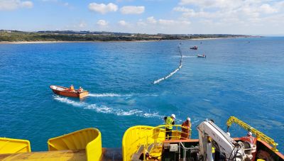 ΑΔΜΗΕ: Σε πλήρη λειτουργία η αναβαθμισμένη καλωδιακή γραμμή που συνδέει το Άκτιο με την Πρέβεζα