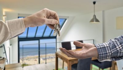 Σε ανάπτυξη και οι βραχυχρόνιες τουριστικές μισθώσεις στην Ελλάδα- Ψηλά βρίσκεται και η Κρήτη