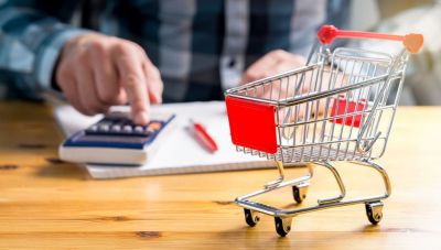 Ενδέχεται να υποχωρήσει ο πληθωρισμός κάτω από 5% τον Μάρτιο