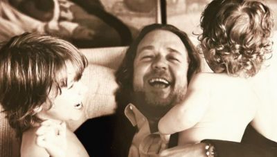 Ράσελ Κρόου: Το ξεχωριστό μήνυμα για τα γενέθλια του από την πρώην σύζυγό του