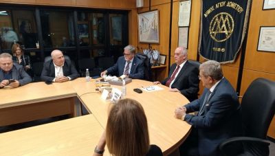 Επισφραγίστηκε η τριαντάχρονη συνεργασία των Δήμων Αγίου Νικολάου και Αγίου Δομετίου