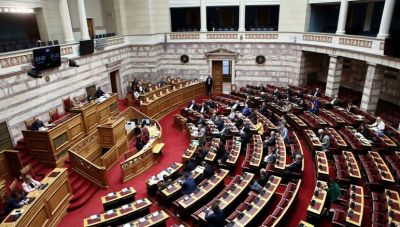 Συζητήθηκε η ερώτηση Λογιάδη για το πιλοτικό πρόγραμμα διαχείρισης ενδοοικογενειακής βίας στο Ηράκλειο