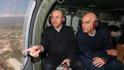 Η καταστροφή φέρνει κοντά Ελλάδα-Τουρκία-Η επίσκεψη Δένδια και οι κοινές δηλώσεις με Τσαβούσογλου