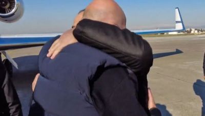 Δένδιας για τον εναγκαλισμό με Τσαβούσογλου: Ο ανθρώπινος πόνος μεγαλύτερος από τις διαφορές μας