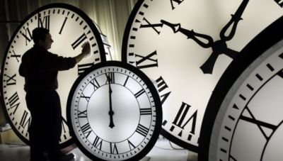 Αλλαγή ώρας: Πότε γυρίζουμε τα ρολόγια μία ώρα μπροστά