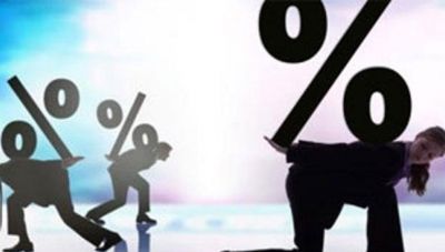 Πίεση σε νοικοκυριά και επιχειρήσεις από την επερχόμενη αύξηση επιτοκίων