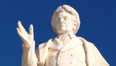 «Να κάνουμε τα ζώπυρα φωτιά»