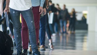 Ενεργοποιήθηκε η πλατφόρμα για την παροχή 300 ευρώ σε μακροχρόνια ανέργους