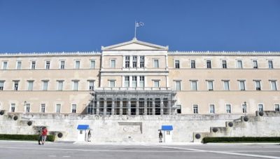 Έρευνα: Τι πιστεύουν οι πολίτες για το Σύνταγμα-Στο ναδίρ η αξιοπιστία δικαστών και πολιτικών