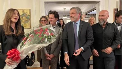 Στο ελληνικό προξενείο της Νέας Υόρκης η Μόνικα Μπελούτσι