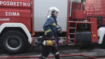 Ηράκλειο: Φωτιά στην ξύλινη οροφή ξενοδοχείου υπό ανακαίνιση στην Αμμουδάρα