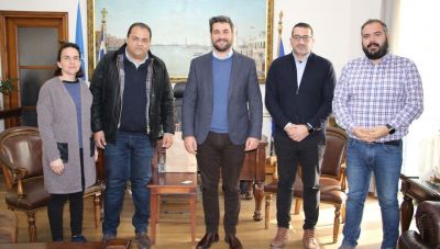 Επίσκεψη στο Δήμαρχο Χανίων από το Δήμαρχο Αμοργού