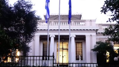 Σύσκεψη στο Μαξίμου υπό τον πρωθυπουργό με το βλέμμα στις επικείμενες εκλογές