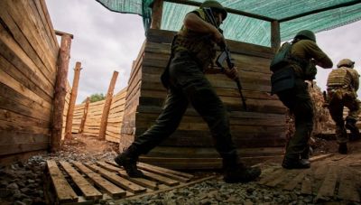 Μαίνονται οι μάχες στο ουκρανικό μέτωπο- Επιθέσεις των Ρώσων στη Σολεντάρ