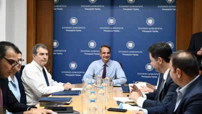 Μητσοτάκης: Εντός της ημέρας η Πράξη Νομοθετικού Περιεχομένου για μεικτά πληρώματα στο ΕΚΑΒ