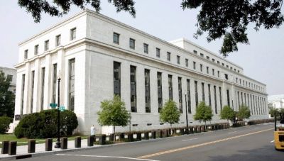Επικεφαλής Fed: Δεν βλέπουμε σύντομα μείωση των επιτοκίων