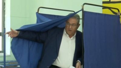 Κουτσούμπας: Πήγε να ψηφίσει και δεν του έδωσαν… το ψηφοδέλτιο του ΚΚΕ – «Θα γίνουμε viral»