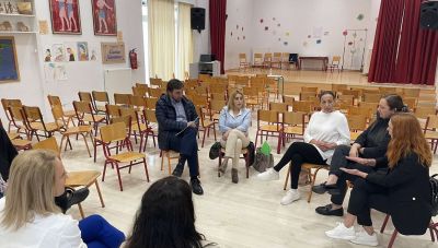 “Αυτοψία” σε σχολεία από τον Γ.Αλεξάκη - Κτιριακά ζητήματα και κυκλοφοριακό κομφούζιο στο επίκεντρο