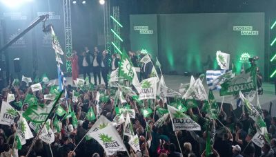 Μήνυμα αναγέννησης του ΠΑΣΟΚ έστειλε ο Ανδρουλάκης από το Ηράκλειο: 