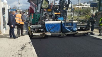 Κοκκίνη Χάνι: Αυτοψία Σκουλά στο έργο ασφαλτόστρωσης– Ολοκληρώνεται το πρώτο τμήμα