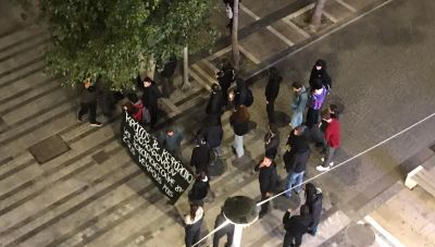 Ηράκλειο: Διαδήλωση στο κέντρο της πόλης για την τραγωδία στα Τέμπη (φωτο +βίντεο)