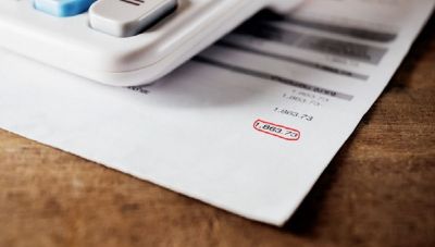 Μείωση 55% στις τιμές της ενέργειας σε σχέση με τον Δεκέμβριο