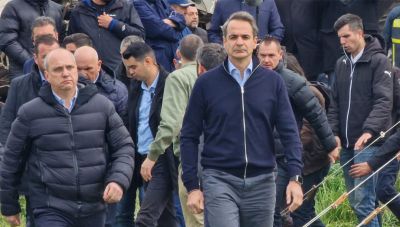 Τα δυο σενάρια για τις πολιτικές εξελίξεις μετά την τραγωδία στα Τέμπη