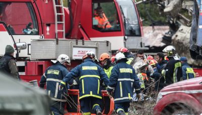 Τέμπη: 7 απανθρακωμένες σοροί βρέθηκαν στο βαγόνι-εστιατόριο-Μεγαλώνει η λίστα του θανάτου