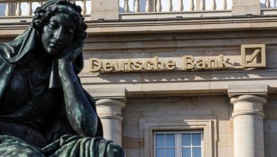 Τέσσερις τράπεζες κατέρρευσαν και η Deutsche Bank παραπαίει-Πώς σχολιάζουν Πάουελ, Ρουμπινί, Μασκ