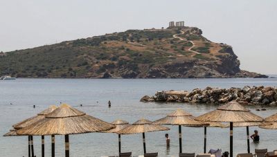 Απογειώνεται προς νέα ρεκόρ ο τουρισμός – Οι εκτιμήσεις για το 2023