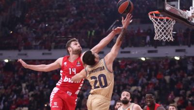 Ο Ολυμπιακός πήρε το ντέρμπι κορυφής στο ΣΕΦ