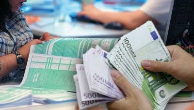 Χανιά: Κατεβάζουν ρολά οι έμποροι - Δίνουν «ραντεβού» στους δρόμους