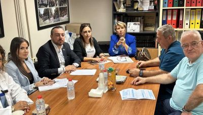 Ηράκλειο: Σε ΠΑΓΝΗ και Βενιζέλειο κλιμάκιο του ΠΑΣΟΚ - Ντροπιαστική η αδιαφορία της Πολιτείας (Βίντεο)
