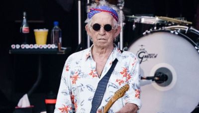 Ο Κιθ Ρίτσαρντς απολαμβάνει τη ζωή χωρίς ναρκωτικά και τσιγάρα