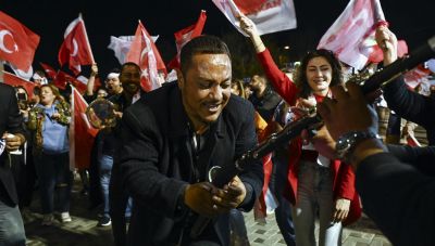 Δημοτικές εκλογές στην Τουρκία: Συντριπτική ήττα Ερντογάν