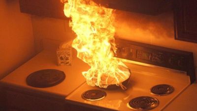 Hράκλειο: Νέα φωτιά σε διαμέρισμα κινητοποίησε την Πυροσβεστική