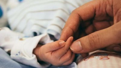 Πριν το Πάσχα θα είναι έτοιμη η πλατφόρμα για το επίδομα μητρότητας