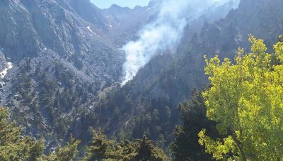 Χανιά: Φωτιά στο Ξυλόσκαλο σήμανε συναγερμό – Σηκώθηκε ελικόπτερο ενώ έφυγε πεζοπόρο από το Ηράκλειο (Φωτογραφίες)
