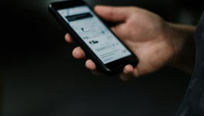 Το Instagram επιστρατεύει νέα «όπλα» για την αντιμετώπιση του sextortion