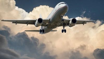 Αεροδρόμιο Ηρακλείου: Καθυστερήσεις, ακυρώσεις, αλλαγές στα δρομολόγια πτήσεων λόγω των θυελλωδών νοτιάδων