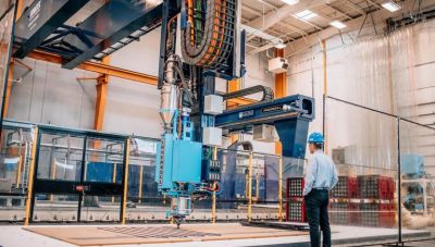 Πανεπιστήμιο Μέιν - ΗΠΑ: Ο γιγάντιος εκτυπωτής που θα μπορούσε να χτίζει ολόκληρα οικοδομικά τετράγωνα