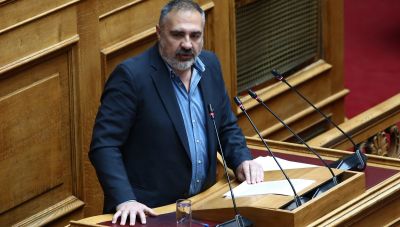 Ανεξαρτητοποιήθηκε και ο βουλευτής Γιάννης Δημητροκάλλης από τους «Σπαρτιάτες»
