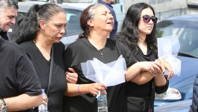 Ξεσπά η μητέρα της Κυριακής: Το κάθαρμα δεν είχε το θάρρος να την κοιτάξει στα μάτια, πισώπλατα το έκανε