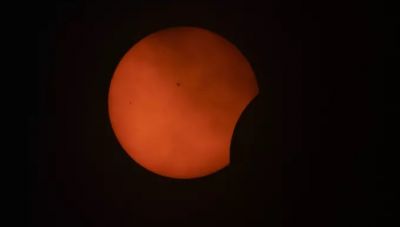 Ολική έκλειψη Ηλίου - Λεπτό προς λεπτό το εντυπωσιακό φαινόμενο από τη NASA