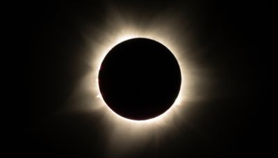 Έκλειψη Ηλίου: Η NASA παρουσιάζει το πώς θα εξελθιχθεί το σπάνιο φαινόμενο