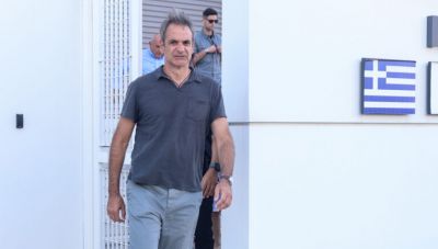 Στο Ενιαίο Συντονιστικό Κέντρο Επιχειρήσεων και Διαχείρισης Κρίσεων ο πρωθυπουργός Κ. Μητσοτάκης