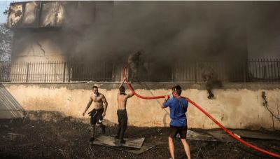 Δήμαρχος Βριλησσίων: Δέκα σπίτια κάηκαν στον Κρασσά