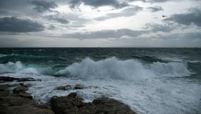 Τρία άτομα ανασύρθηκαν νεκρά από τη θάλασσα σε παραλίες της Κρήτης μέσα σε ένα 24ώρο